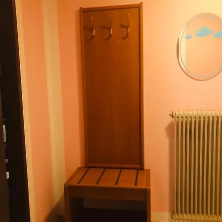 Bed & Breakfast Holmes Cafe &