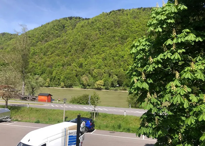 Holmes Cafe & Bed & Breakfast Engelhartszell